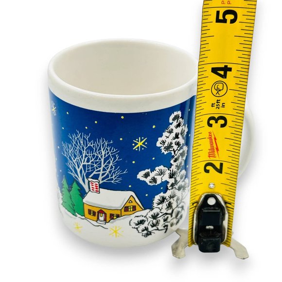 Vintage Christmas Mug - Picture 7 of 8